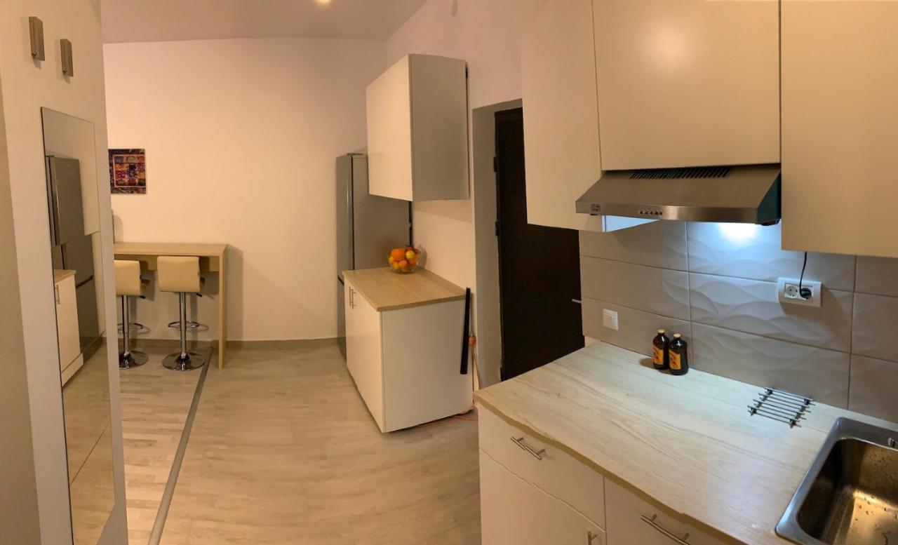 Ray Luxury Apartment Close To Presidential Palace Βουκουρέστι Εξωτερικό φωτογραφία